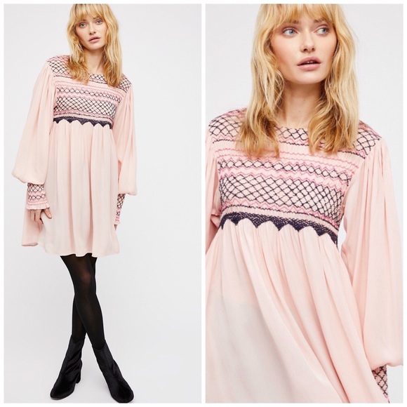 Free People Dresses & Skirts - NWT Free People Smocked Boho Dress